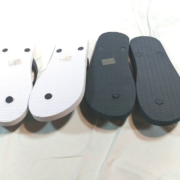 Mens Beach Flip Flops - Picture 2 of 2